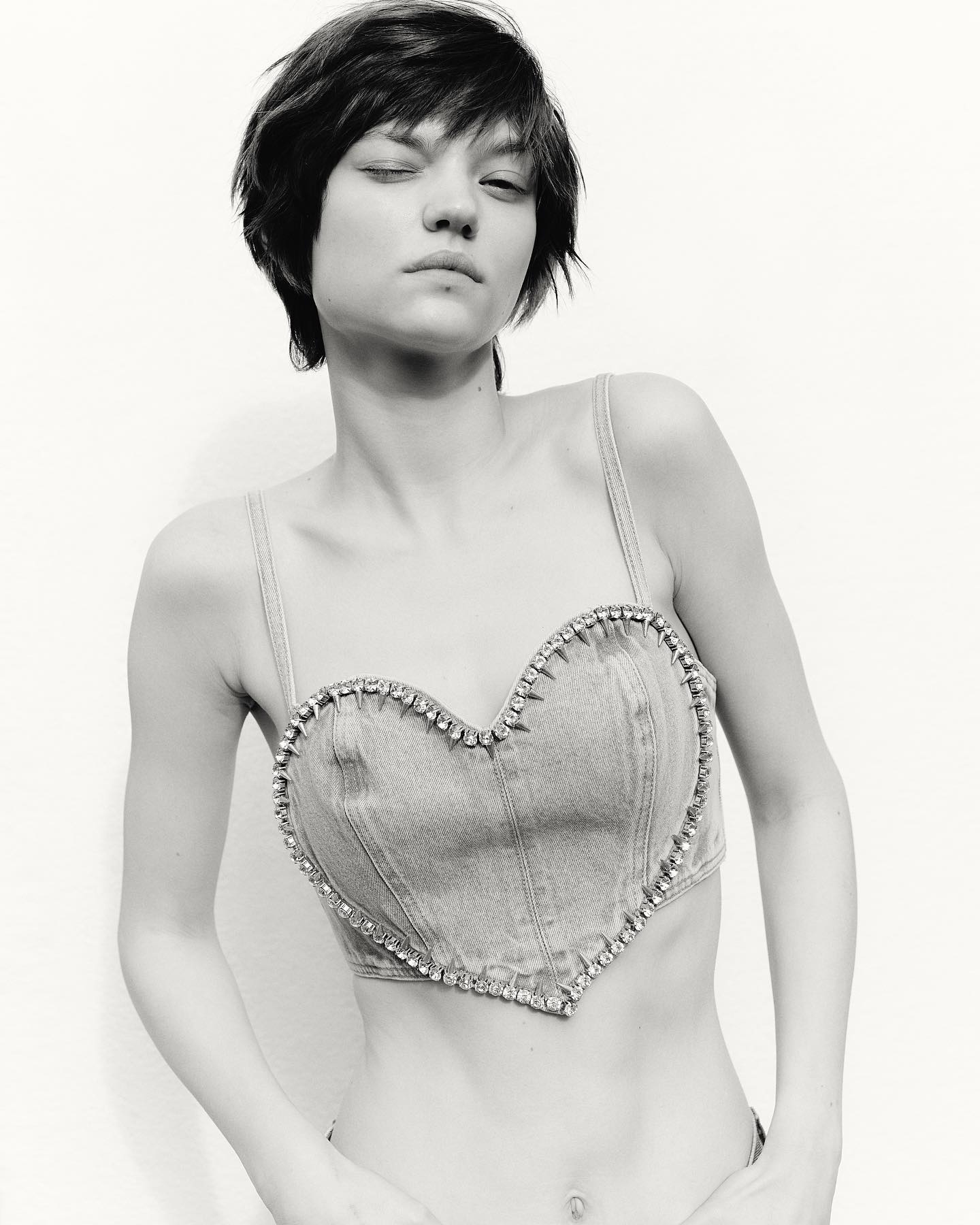 Pasha Harulia model portfolio